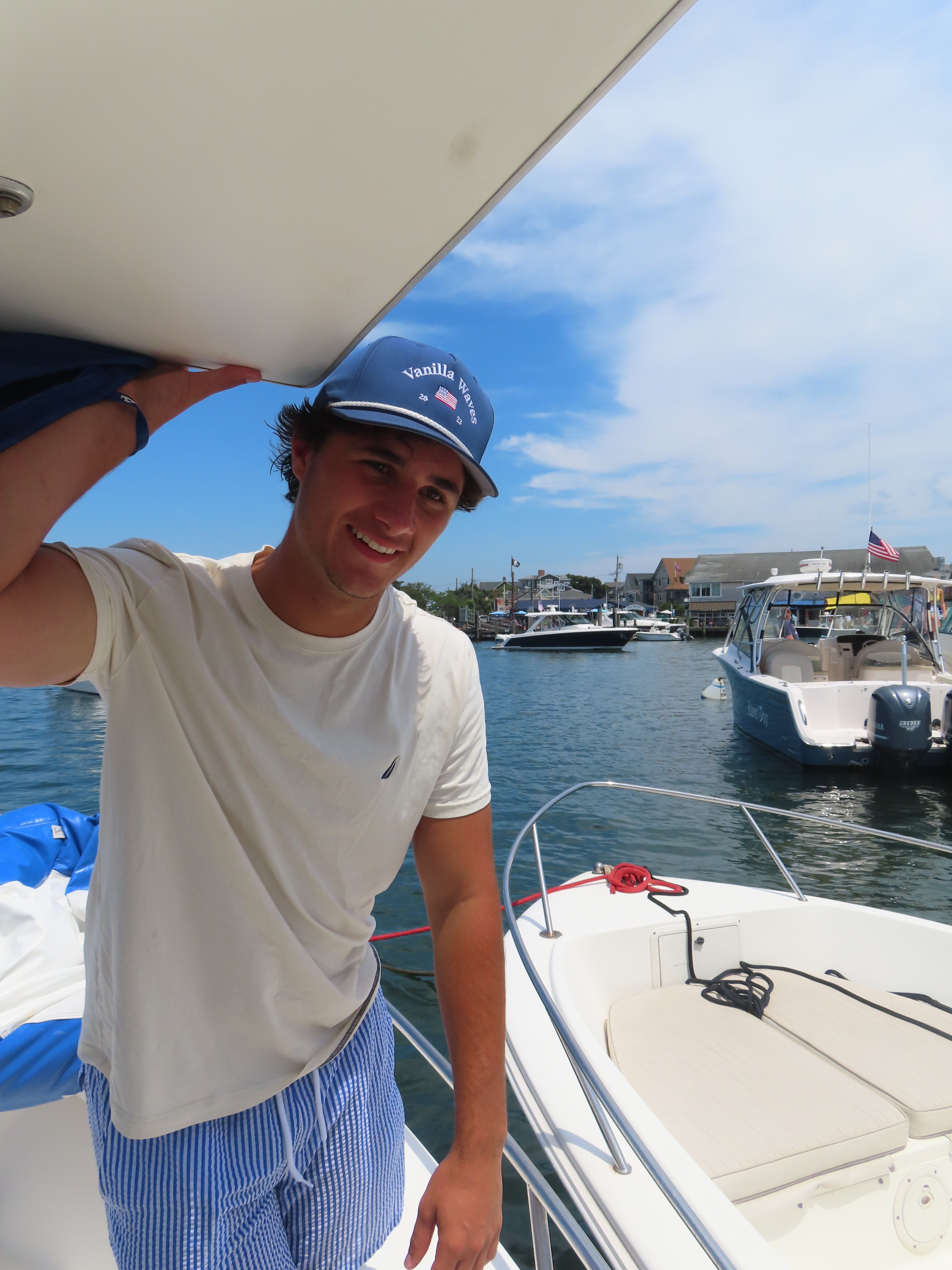 Vanilla Waves Rope Hat