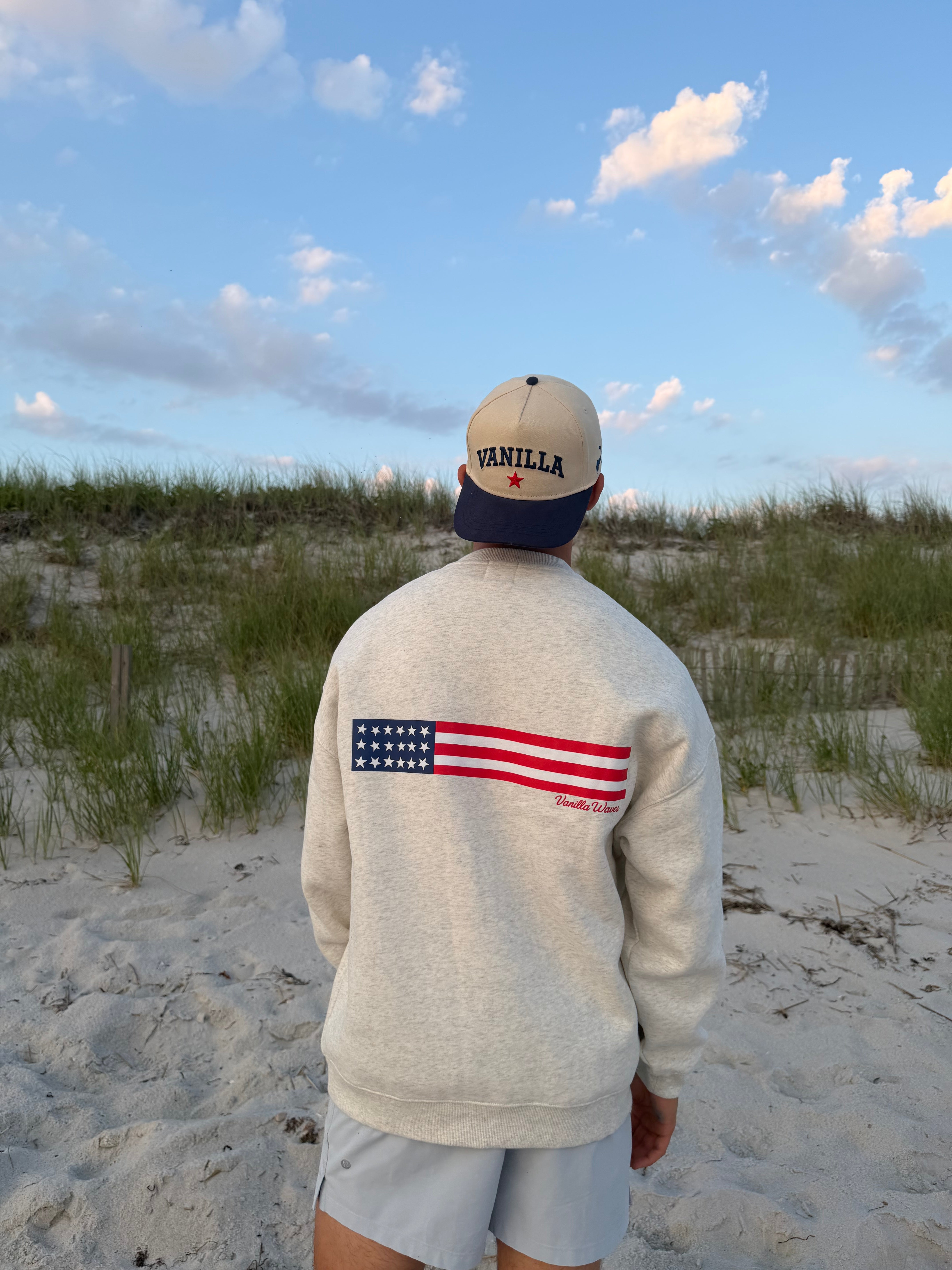 VW Star Crewneck- Oat Grey