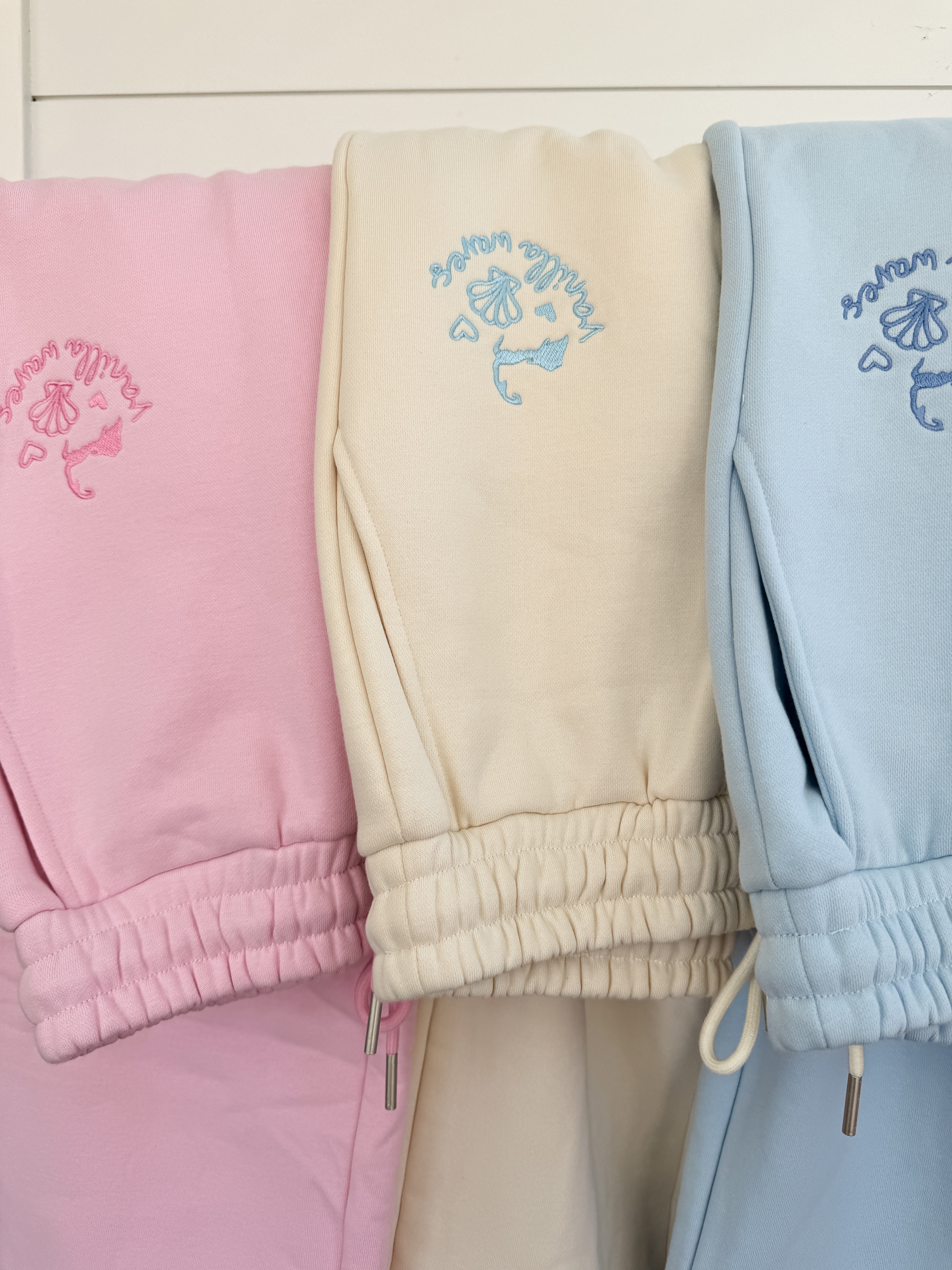 The Cape Sweatpants: Saltwater Taffy Pink 🌸