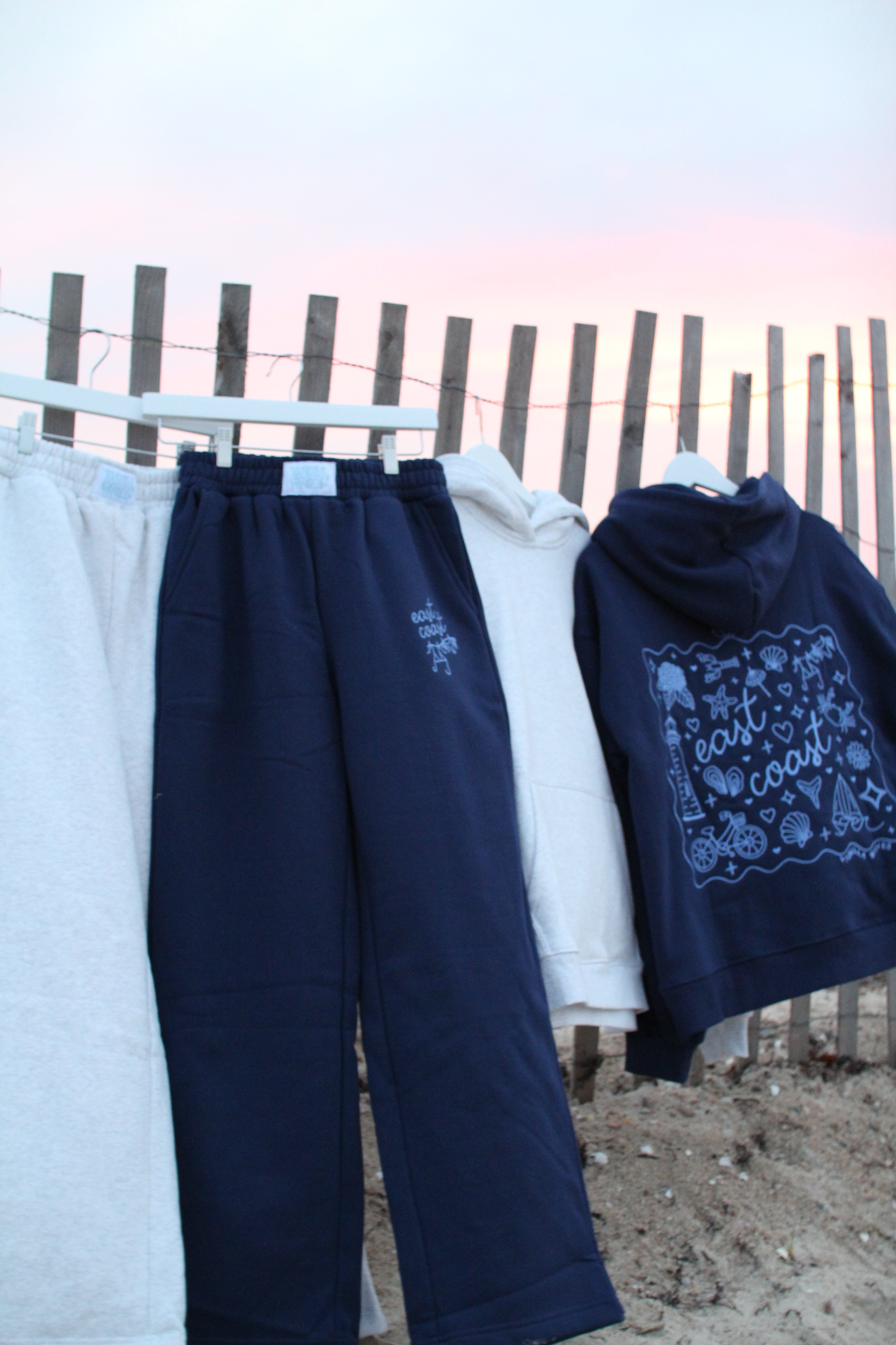 East Coast Embroidered Sweatpants- Navy